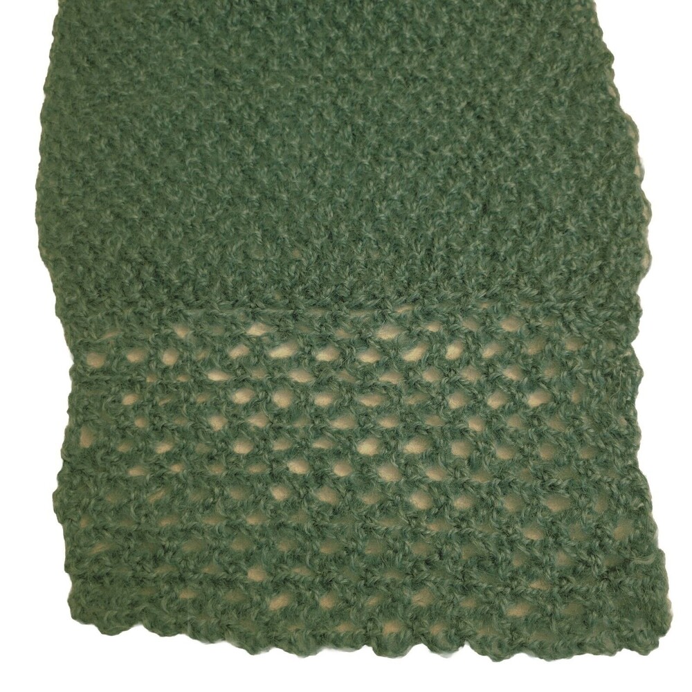 Handmade Knitted Green Retro Style Scarf With Handcrafted Colorful Flower Pin - Picture 10 of 11